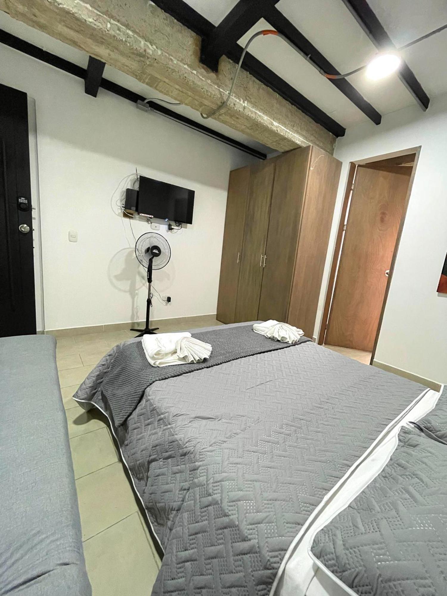 M1145 Aparta Loft Pereira Esterno foto